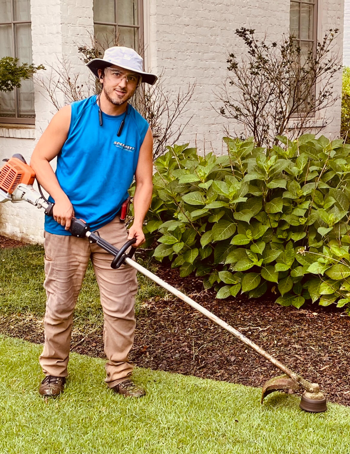 The weeds are going to eat themselves!